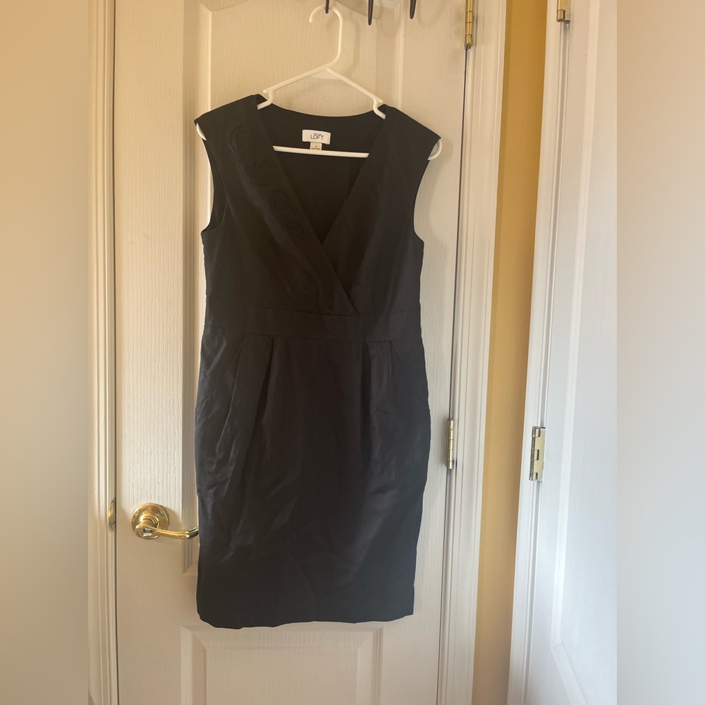 LOFT Black Sleeveless Dress
